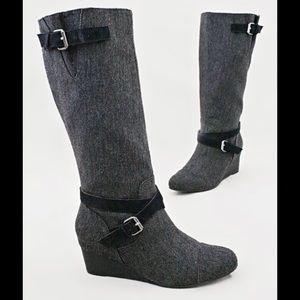 Joyfolie Nicolette Boots (New in Box)